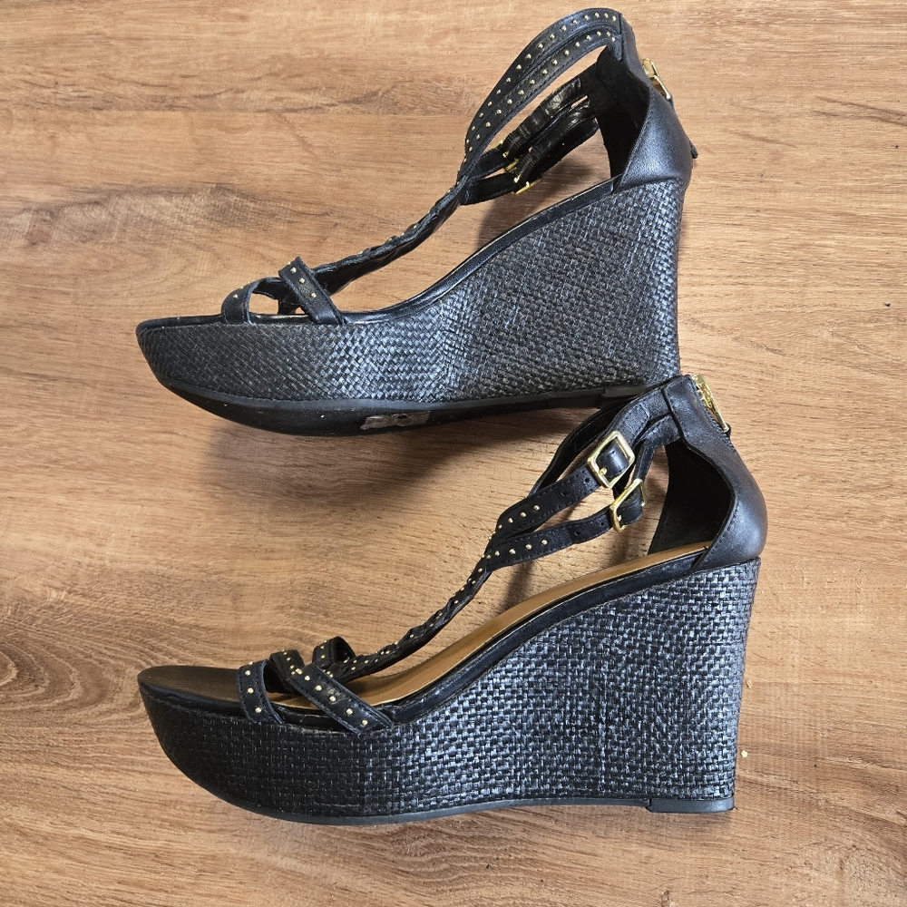 Lauren Ralph Lauren Black Heeled Sandals with Gold Accents Size 8.5 - Picture 2 of 7